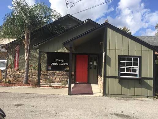 Henry's Auto Sales dealership in Green Cove Springs, Florida